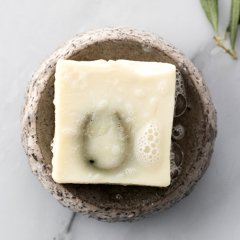 Ud Ağacı ve Tokyo Yosunu Doğal Sabun Set 90gx2