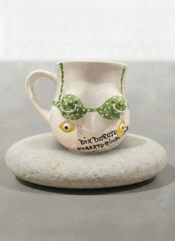 Charmlı Boob Kupa-Yeşil